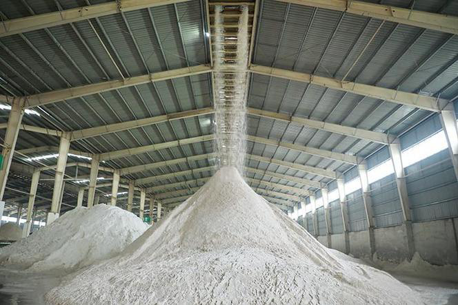 一粒 0.6 mm 的石英砂，為何從塔克拉瑪干 “飛” 到中原？—— 方形搖擺篩的新疆漫游手記